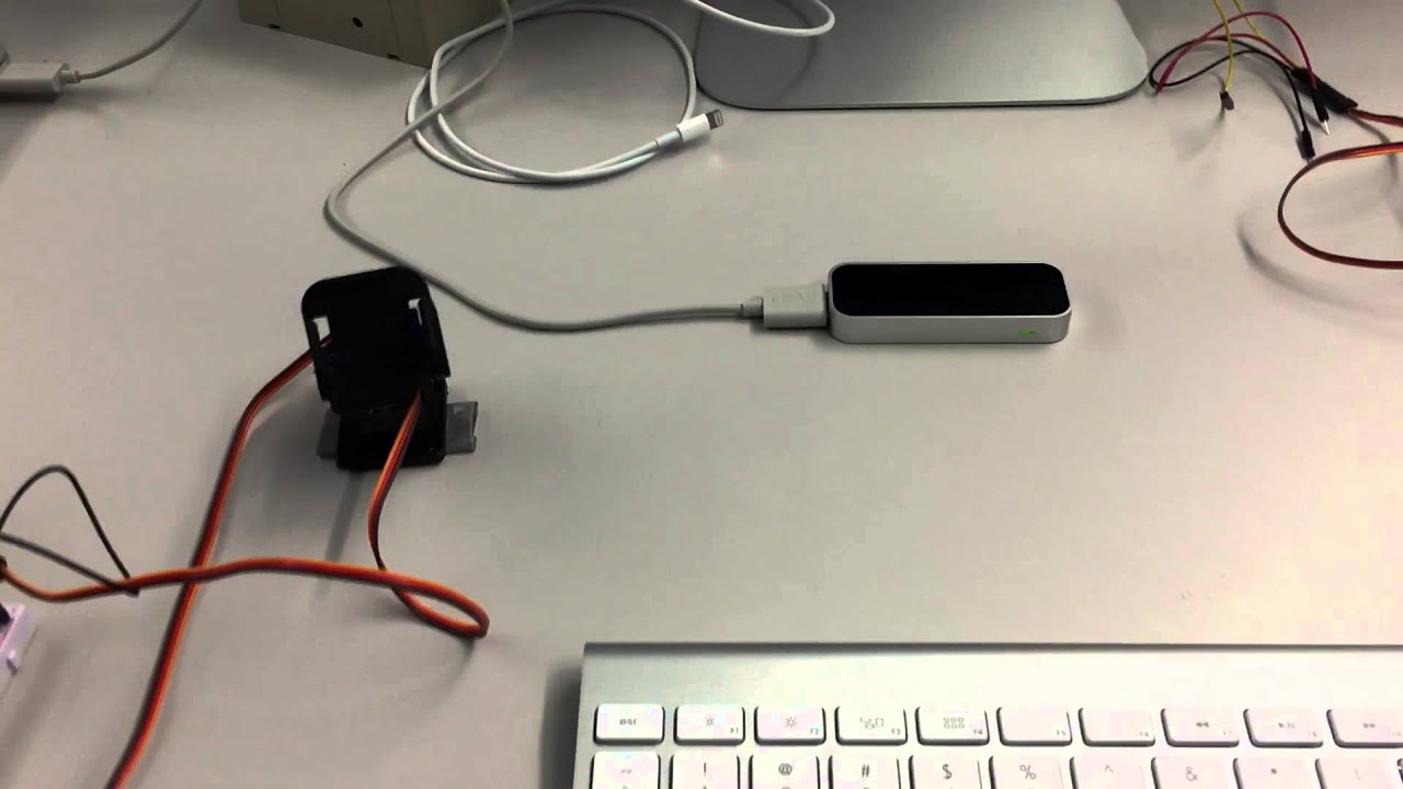 Leap Motion Arduino: 1 Servo Mount