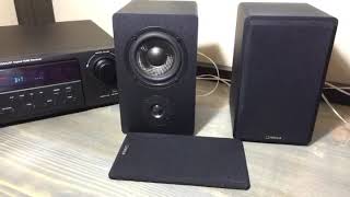 Video thumbnail for Excellent Micca MB42X Bookshelf Speakers by Tbs