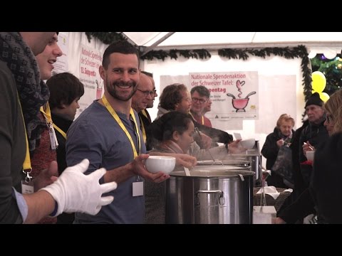 Patrik Bärtschi und Roger Karrer schenken Suppen aus für einen guten Zweck!