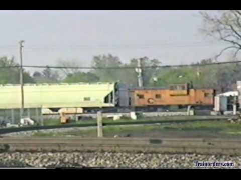 Classic Railroad Series 428 - Fostoria, OH action May 17, 1989