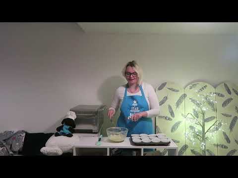 Gluten, Lactose and Yeast Free Lemon Meringue Cupcakes - Vickiie's Adventure - #bakingwithvickiie Video
