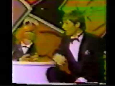 John Denver & Floyd Pepper live on TV - Gone Fishing (1982)