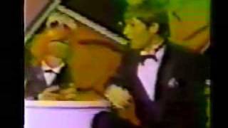 John Denver & Floyd Pepper live on TV - Gone Fishing (1982)