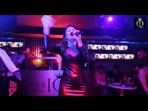 Beyza Durmaz IQ Club Sahnesi