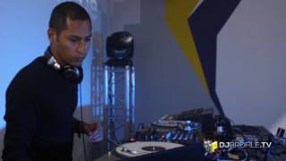 Expo Djs Live sessions 002 :: Vlak