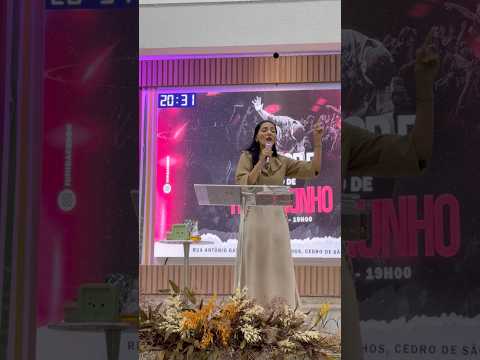 Evangelizar vai muito além de falar .O maior sermão ainda é uma vida transformada.#jesus #fe