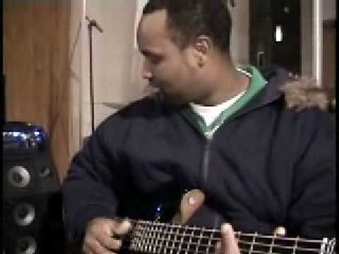 James Ross @ Bassman Mike Pugh - Phil Jones Bass Amps & Cabs