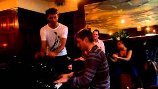 Mika - Only Lonely One @ Magic Points secret gig in London 22.1.2011 (HD)