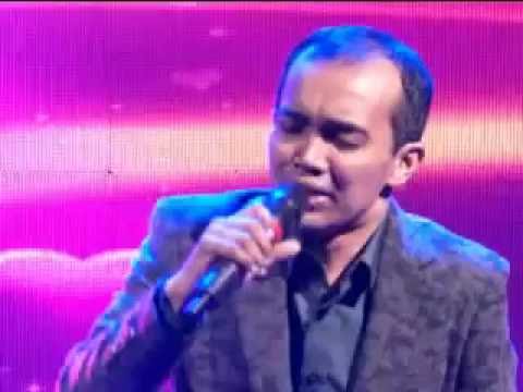 02 ezad   Demi cinta