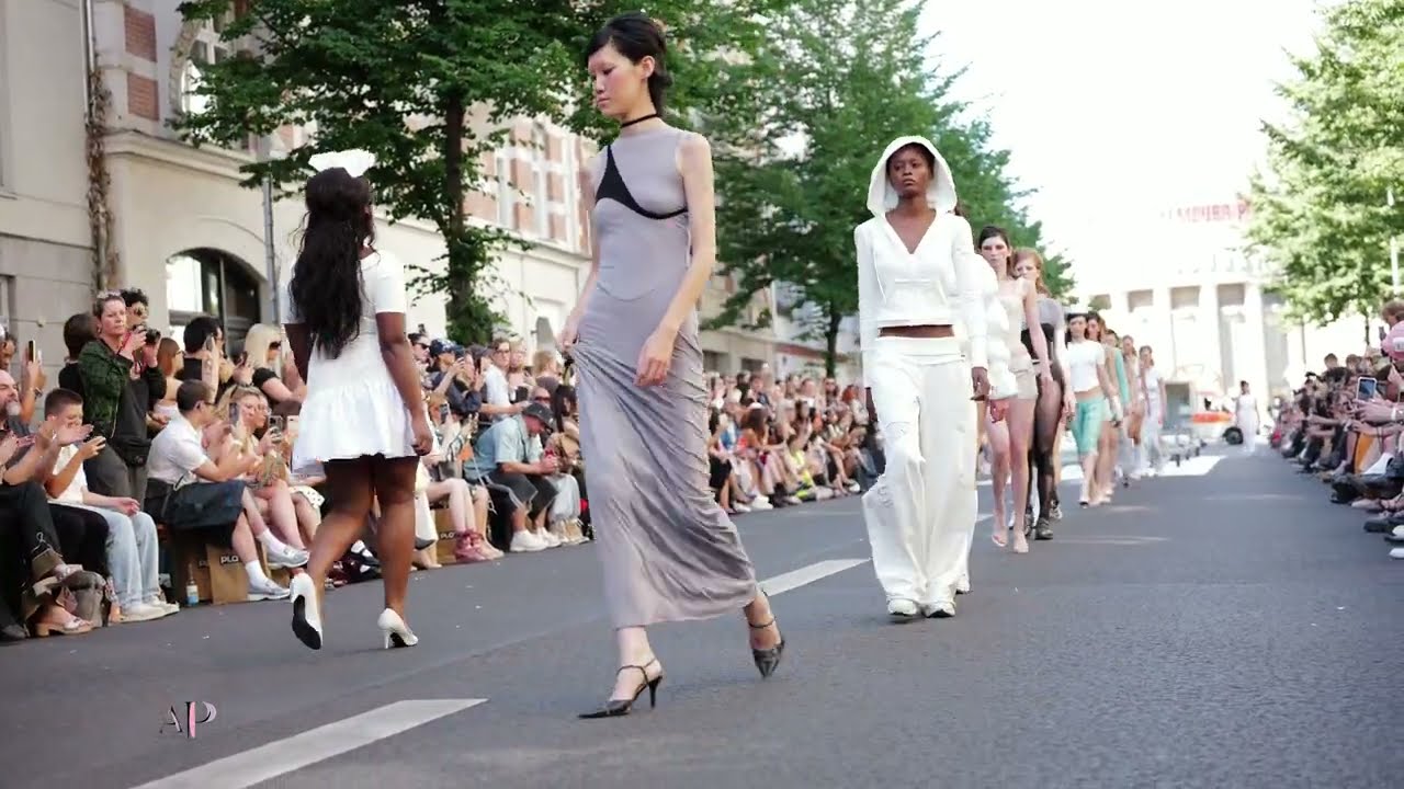 Clara Colette Miramon SS25 – A Poetic Shelter at Berlin Fashion Week