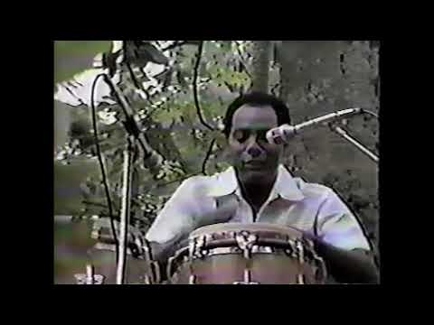 TATA GUINES INTERPRETA A CHANO POZO-SANTIAGO TUXTLA, VERACRUZ, MEXICO