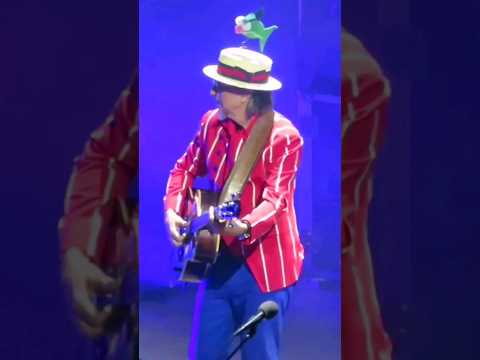 Primus plays original south park theme song