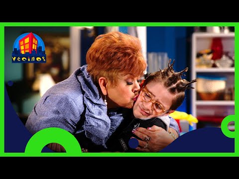 Vecinos: La jefa de Rocko | C4 T11 | Distrito Comedia