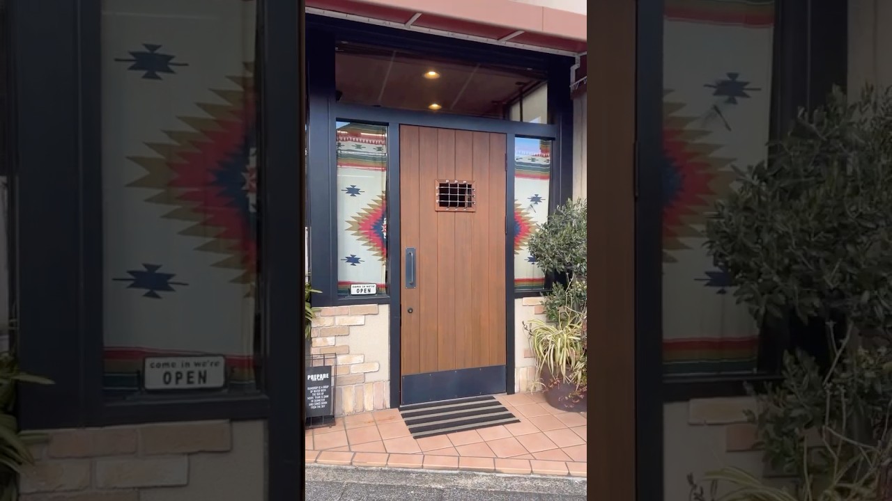【店舗リフォーム】玄関ドアが主役になった結果、改装が止まらない