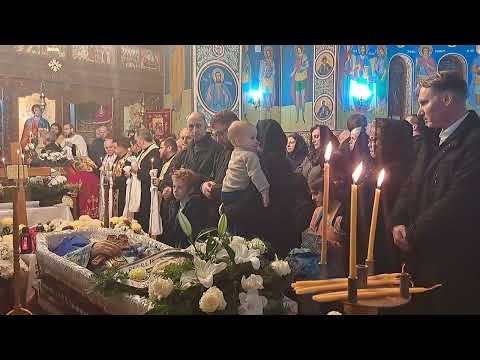 Slujba pt parintele Iulian Gherman de la Biserica Sf.Dumitru-Dumnezeu sa te ierte!