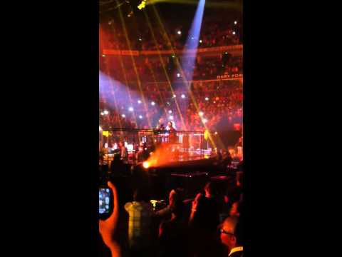 Beyoncé in Nashville July 13, 2013; Irreplaceable