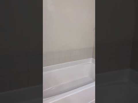 (1150 sq.ft.) 2-bedrooms Apartment Pat. 2