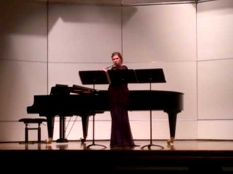 Zoom Tube by Ian Clarke (1964- )