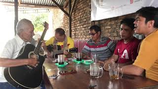 Download lagu Gereja Tua Panbers (Parmitu Anduk leher cover) mp3 Download lagu Gereja Tua Panbers (Parmitu Anduk leher cover) mp3