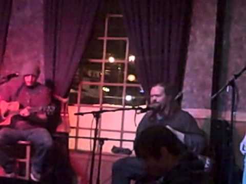 Two Shotz.AVI