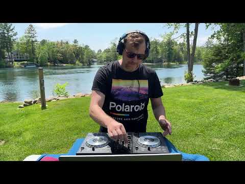 Thumbnail for Live - Behind the scenes Bangers and Mash-up test Mix by lyle m