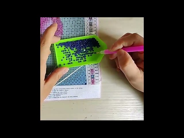 Vídeo relacionado con 5D Diamond Painting Adultos, Italia & Villa Diamond Painting kit Completo con Lienzo Mosaico y Brillantes, Full Drill Diamantini Crystal Art, Manualidades Adultos y Decoración, 30x40cm 2Z#1095