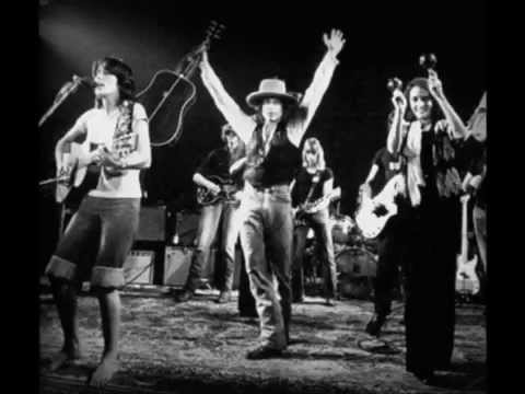 Ronee Blakley discusses Dylan & Baez on Rolling Thunder Revue Tour