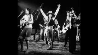 Ronee Blakley discusses Dylan & Baez on Rolling Thunder Revue Tour