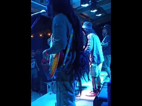 Idana - Reggae Cover | JAYSON IN TOWN