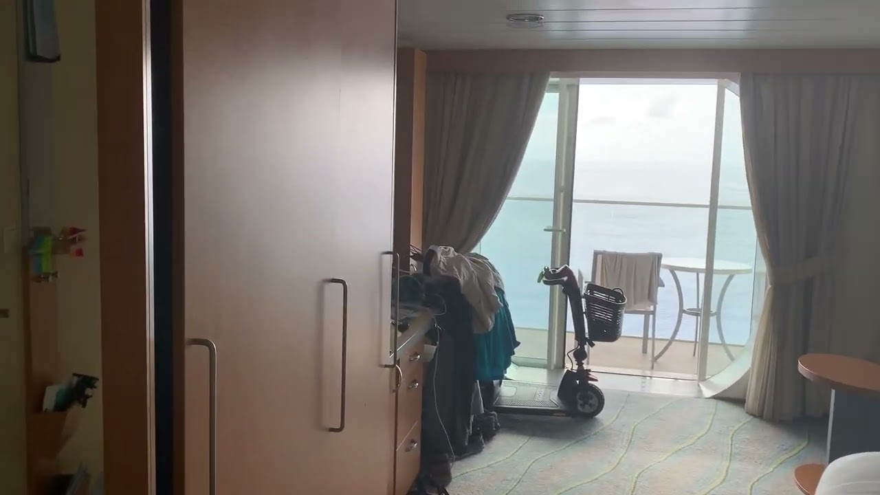 Allure of the Seas - Cabin 12172 - Video 2