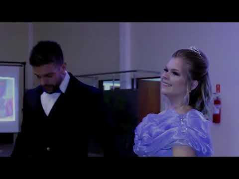 Pai canta Rick e Renner para filha no seus 15 anos