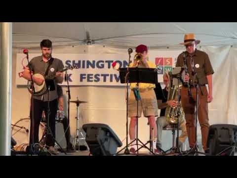 Promotional video thumbnail 3 for Foggy Bottom Whomp-Stompers