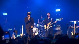 8. wave to earth - intro + annie