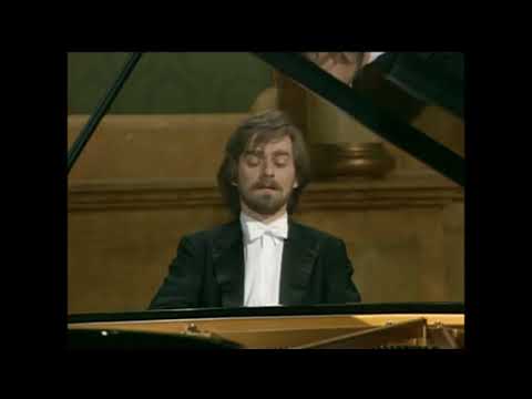 Krystian Zimerman plays Franz Schubert - Impromptu Op. 90 No. 4 in A flat major