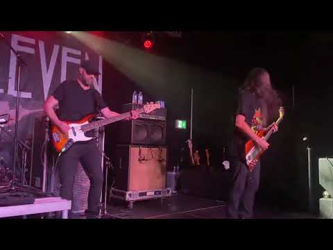 A écouter en préparant Soupe froide au concombre, aux écrevisses