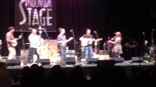 Yonder mountain string band &quot;troubled mind&quot; 11/2/14 at the mountain stage, charleston, wv