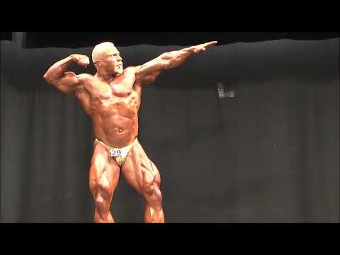 Barny Du Plessis (UK), NABBA Universe 2013