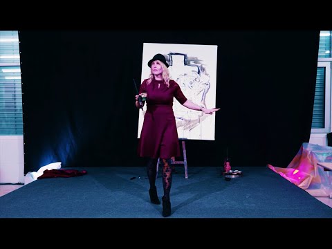 Splash Show by Corinne Sutter