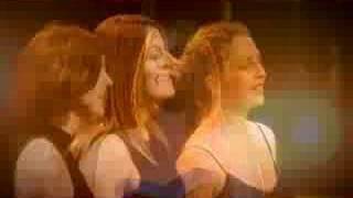 Celtic Woman - Si Do Mhaimeo I - Wealthy Widow