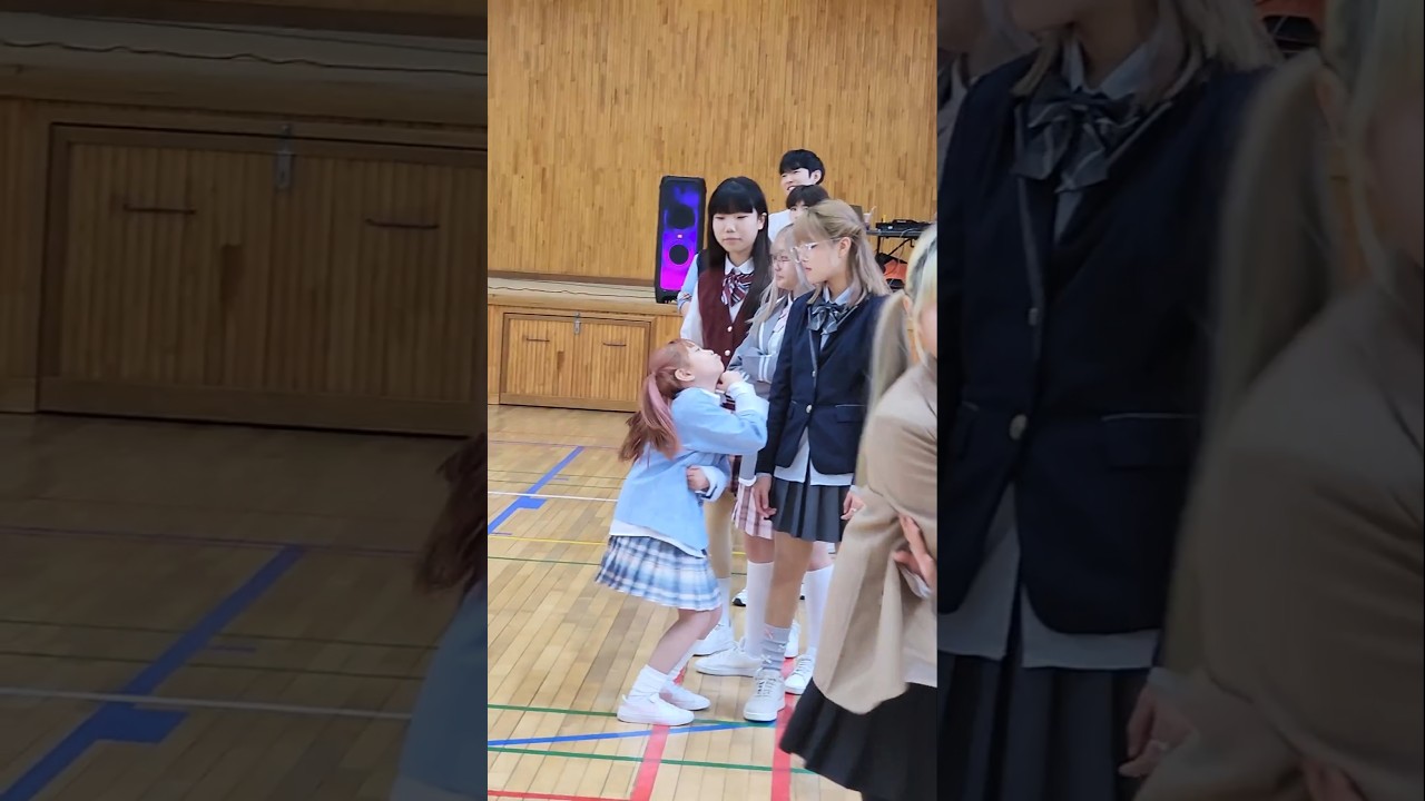 다솔이 앙탈에 녹아요🫠 OVERDRIVE #춤추는곰돌 #afstarz #춤추는곰돌의랜덤댄스 #댄스 #dance #kpop #music #앙탈챌린지 #overdrive #투어스