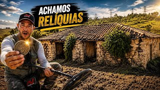 Casa De Pedra de 1870 e Achamos Relíquias!