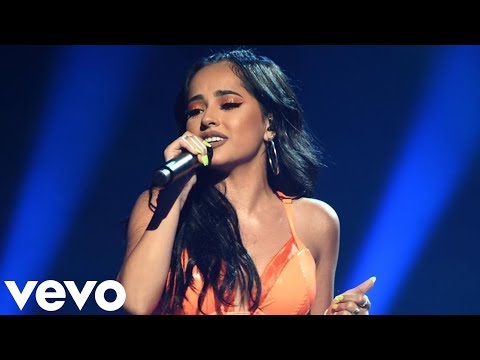 Becky G - Bubalu   ft Anuel AA x Prince Royce ( EN VIVO ) Concierto