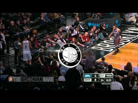 Vicious basketball hits Alan Anderson in the face, then in the head