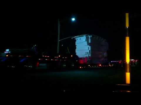 pilotcar.tv™ - Delivery Emergency Transformer Superload Move