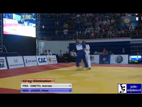 Astride Gneto (FRA) - Hilde Jager (NED) [-52kg]