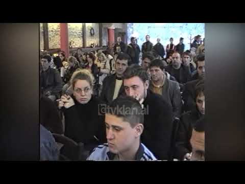 Rexhep Meidani dhe Ilir Meta takim me socialistët e Elbasanit (3 Dhjetor 2003)