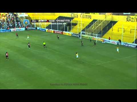 Cerutti reventó el travesaño. Olimpo - Newell's. fecha 7. Torneo Final 2014.