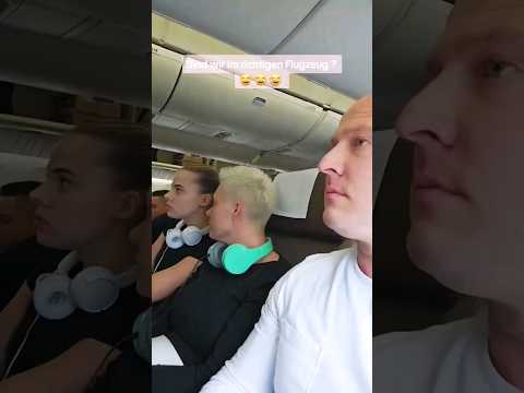 sind wir im richtige Flugzeug 🤣🤣🤣🤣