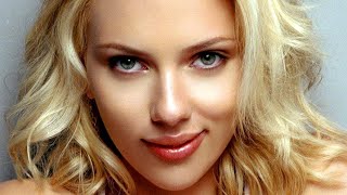 スカーレット・ヨハンソン、美しいビキニボディを披露