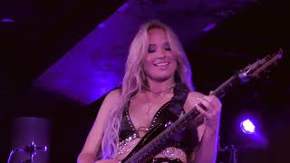 Download lagu Sophie Lloyd - Bulletproof Revolver   - Underworld - 17 - 10 - 24 mp3